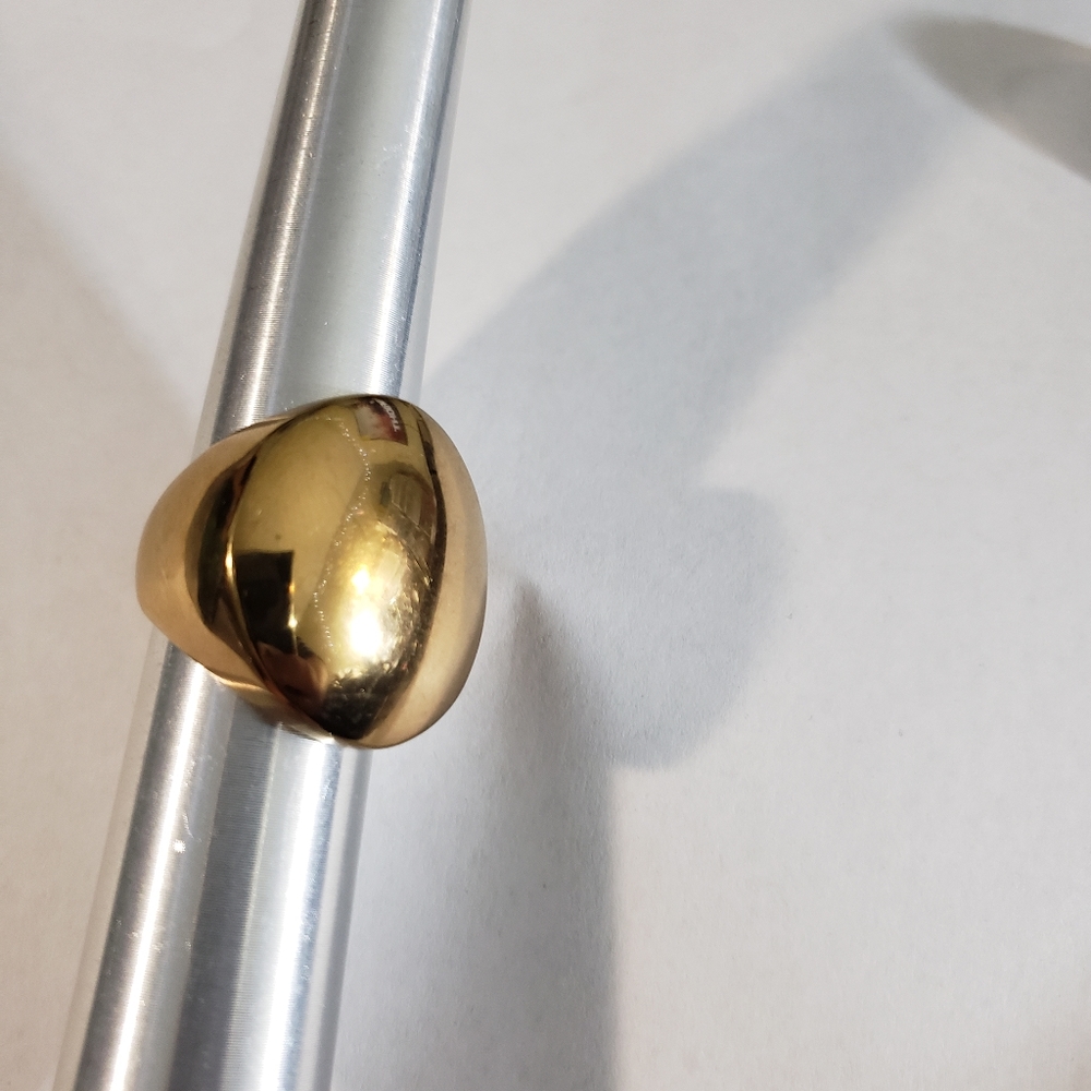Gold Round Statement Ring - image 1